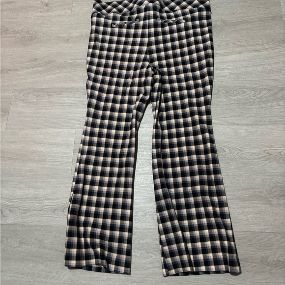 torrid Black and Cream Plaid Pants - Picture 2 of 4
